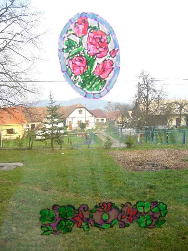 kvetinove dekoracie na okno .jpg